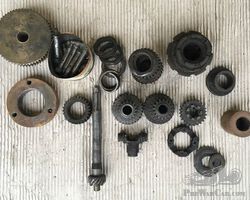 Fiat 509 gearbox parts