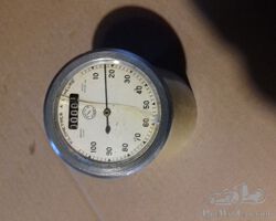 Jaeger speedometer, 100 km/h, white background, not seized, broken glass(price 190€)