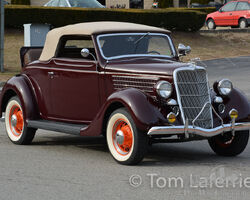 1935 Ford Deluxe 48 Cabriolet