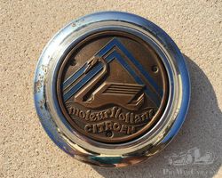 Citroen hub cap