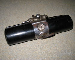 Lucas Vacuum Operated Windscreen Wiper Motor for Austin 7