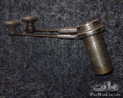 Advance and retard/carburettor levers