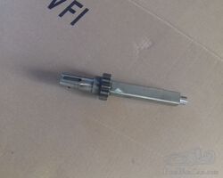 Bugatti 35, 1 primary shaft for gearbox with 14 teeth (pkrice 140€)