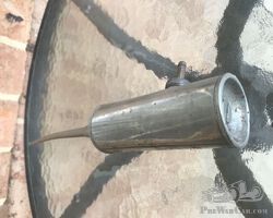 Alvis oil can