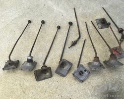 Gearsticks with coverplates for Austin Seven