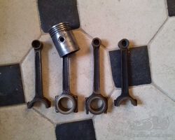 4 conrods for Bugatti type 40, 44, 37(price 250€)