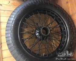 Bentley 21" Wire Wheels with Tyres x3