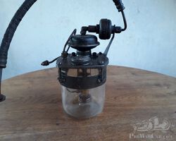 Central lubrication unit – Glass bottle with oiler system - Bijur