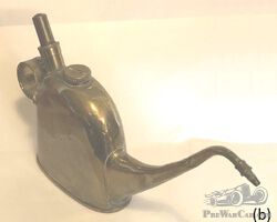 Lucas no. 40 oil can