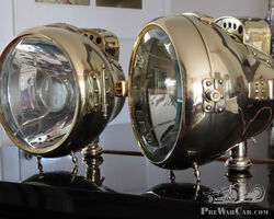 Fausto e Pietro Carello Fratelli Torino Headlights