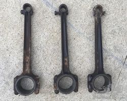 1929/1930 Buick Series 50 conn rods×3