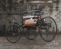 1886 Benz Patent Motorwagen Recreation | RM Sotheby's The Guyton Collection