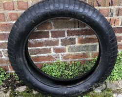 Blockley 450 x 19 tyre