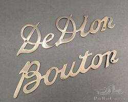 DE DION BOUTON badge