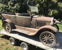 Ford Model T - For restoration with French registration document.
