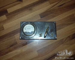 Small ABV (Paris) dashboard with ammeter(180€)
