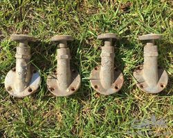 4 ODA bonnet catches