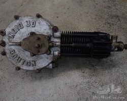 Tricycle engine