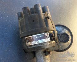 8 cyl. distributor