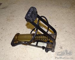 Foot pump for tires