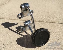 Citroen windshield opener