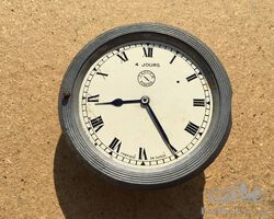4 days jaeger clock