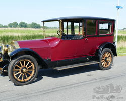 Locomobile Model 38 Limousine 1917
