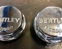 Bentley hub caps