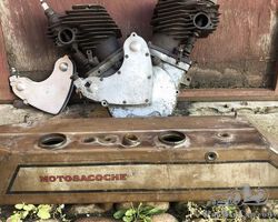 Gas tank and engine motosacoche 2c7