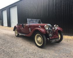 Riley Nine Lynx - (disappearing hood model)