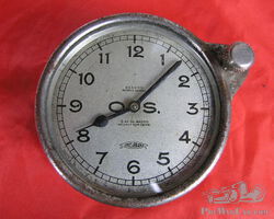 O.S Unis France Clock