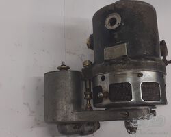 Delage DM carburettor.