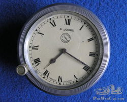 Jaeger Paris 4 Days Clock