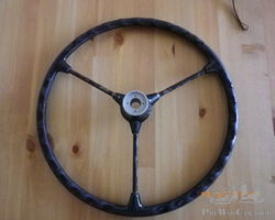 Petri steering wheel