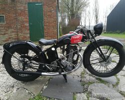 Koehler Escoffier 250cc open valves and hairpin springs from 1938