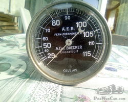Thermometer Baecker.