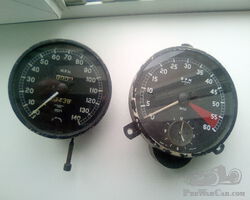 Speedometer + tachometer Smiths.
