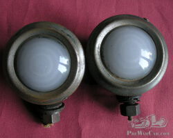 Unidentified side-lamps for a variety of British cars