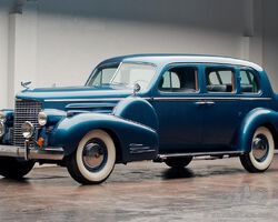 1938 Cadillac Series 90 V-16 Seven-Passenger Sedan | Worldwide Auctioneers The Corpus Christi Old Car Museum Auction