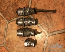 Headlamp and tail lamp bayonet fittings.