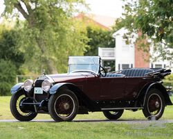 1925 Locomobile Model 48 Sportif | RM Sothebys' Hershey, 10 - 11 October