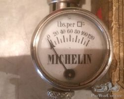 Michelin tyre pressure gauge