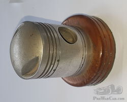 1927 Grand Prix Delage piston