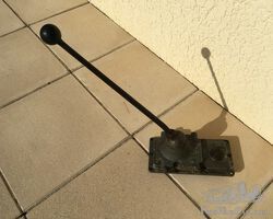 Delage DR70 - gearbox lever
