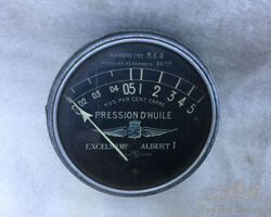 Oil pressure gauge for Excelsior Albert 1