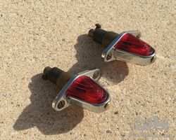 pair of side lights