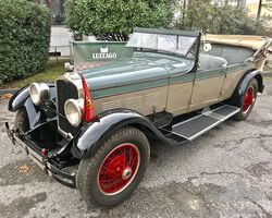 STUTZ AA VERTICAL EIGHT BLACK HAWK TORPEDO