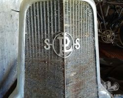 Radiator with cap for Panhard 6CS/DS