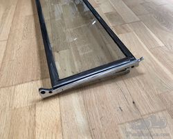 Vintage tilt open windscreen