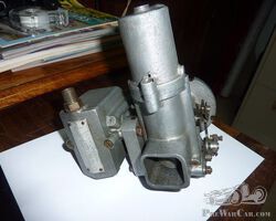 Arnott supercharger carburettor
